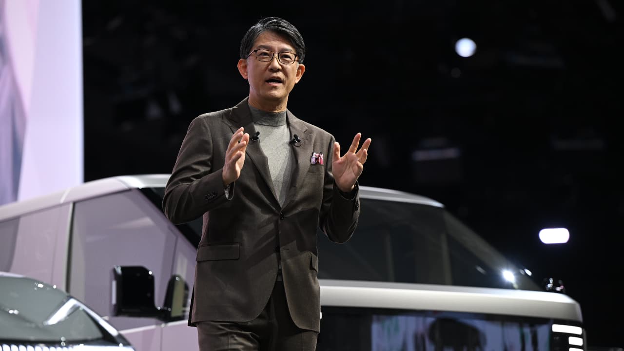 Toyota CEO rules out higher Toyota Industries buyout offer