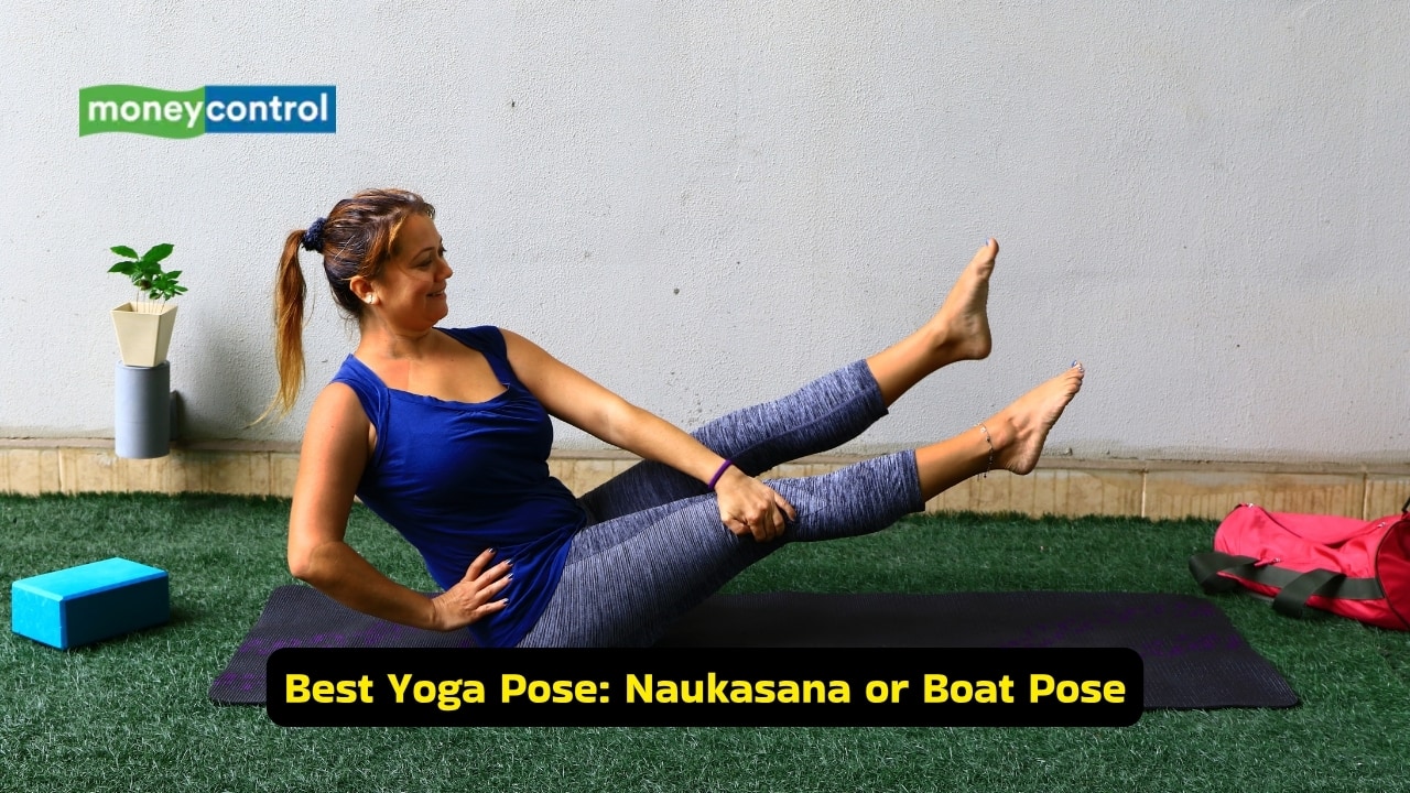 Best yoga pose: Naukasana or Boat Pose (Image: Canva)