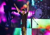 Enrique Iglesias wows 25,000 fans with 90-minute hit-filled spectacle on Day 1 of historic Mumbai concert