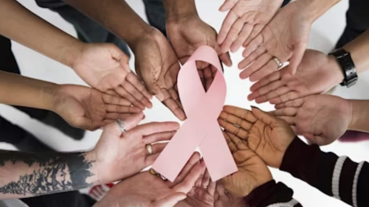 Doctor who survived stage 4 breast cancer shares 5 cancer-fighting foods that helped her Doctor who survived stage 4 breast cancer shares 5 cancer-fighting foods that helped her