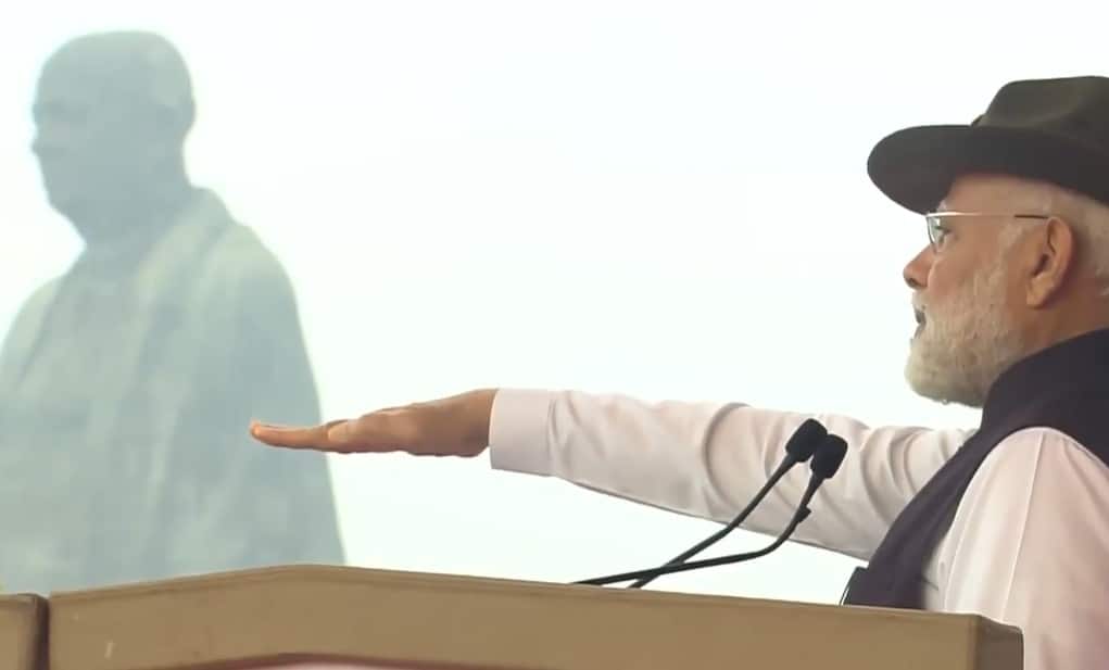 PM Modi administers ‘oath of unity’ pledge to participants of Rashtriya Ekta Diwas celebrations