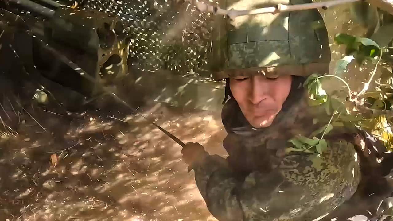 Russian military commanders executing soldiers who refuse to fight in Ukraine war: Report