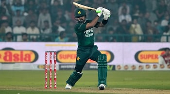 Babar Azam's half century leads Pakistan to series-clinching win over against South Africa