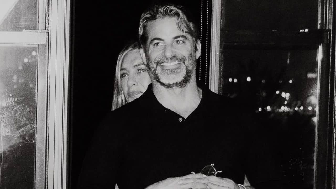 Who is Jim Curtis, the wellness expert Jennifer Aniston just made her relationship official with?