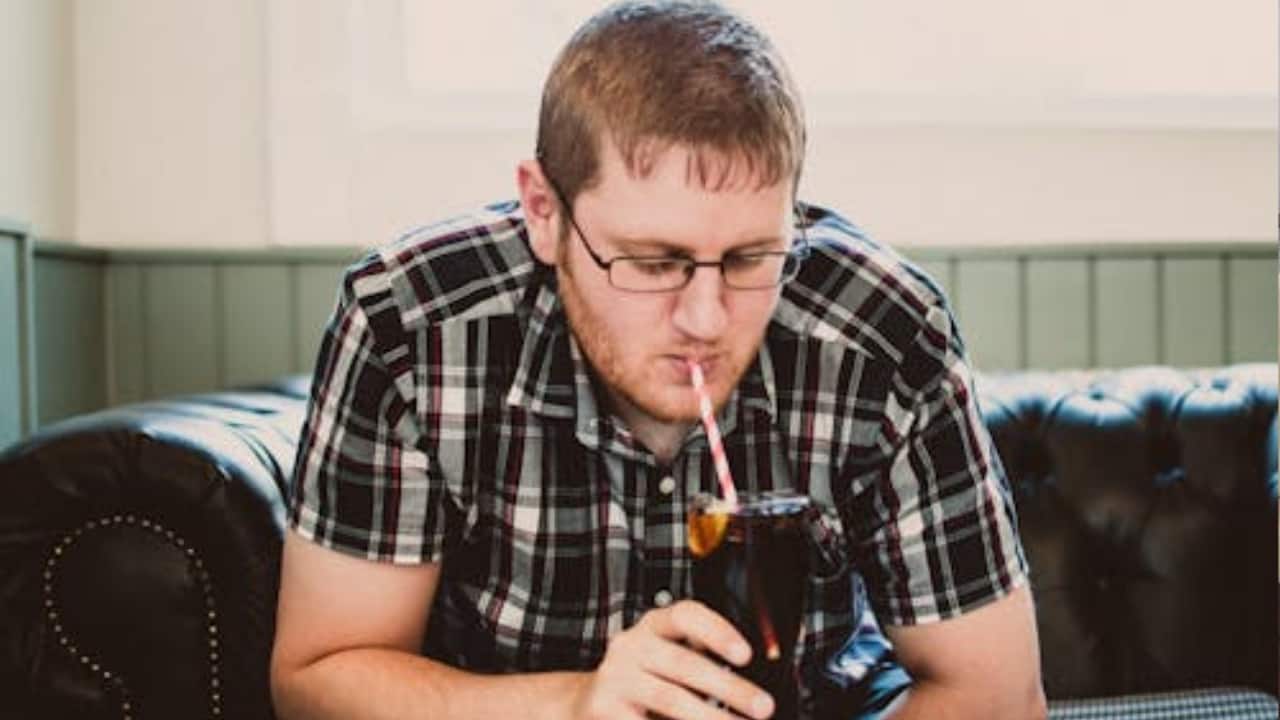 Drinking soda with meals? Nutritionist warns it can lead to weight gain, gut health issues and even diabetes