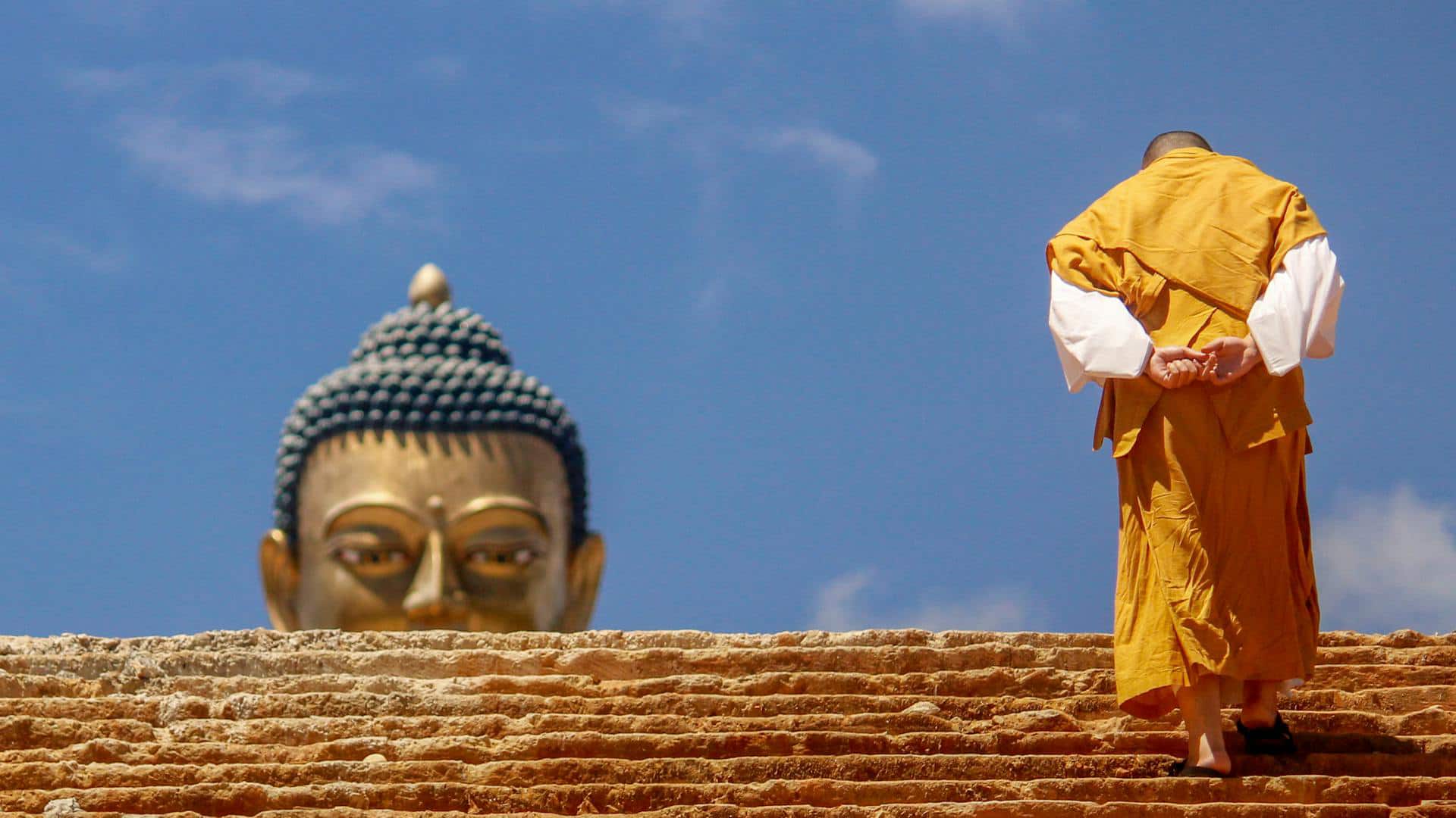 Beyond Ikigai, a Japanese philosophy for greater job satisfaction based on moving meditation, mindful listening and Aisatsu Beyond Ikigai, a Japanese philosophy for greater job satisfaction based on moving meditation, mindful listening and Aisatsu