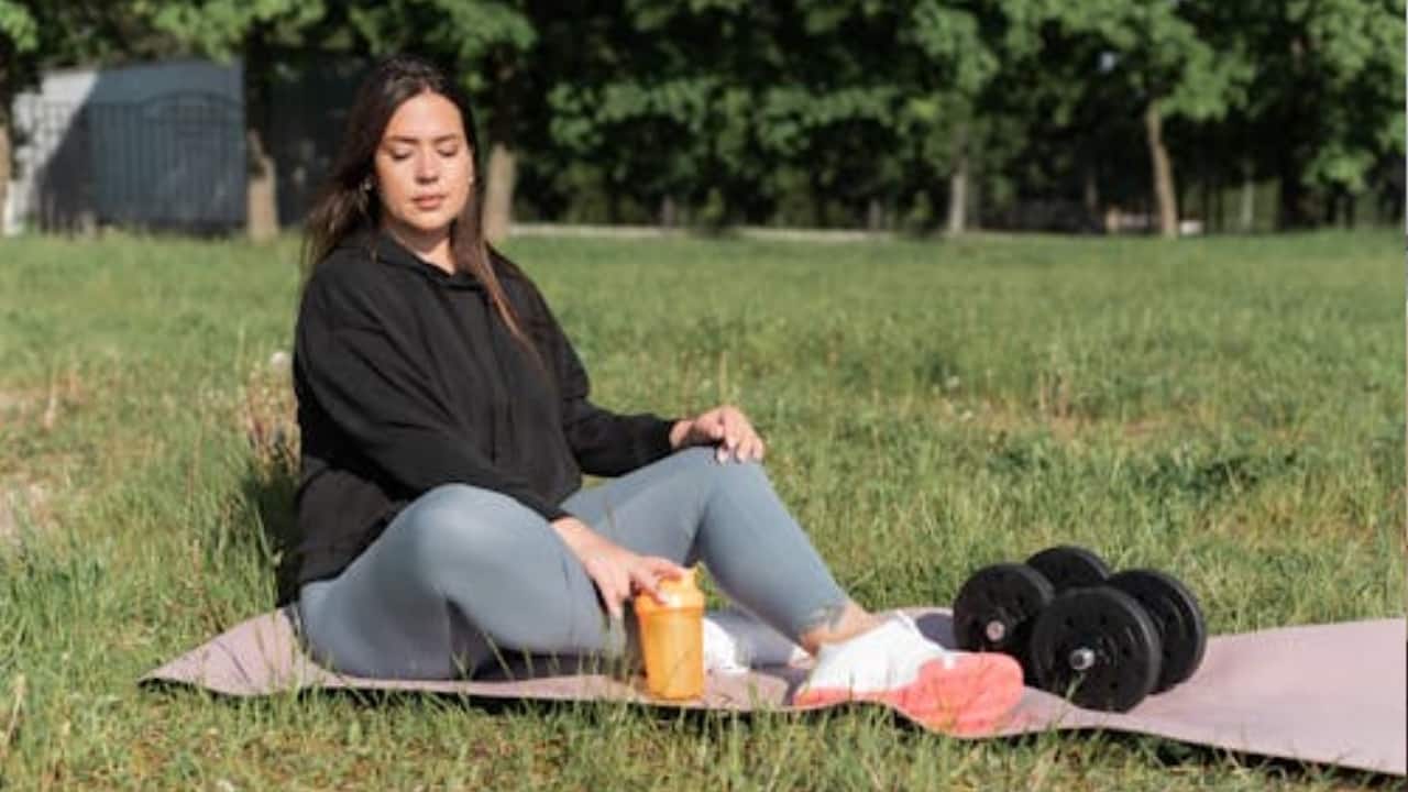 Eating right and yet not losing weight? Endocrinologist explains why