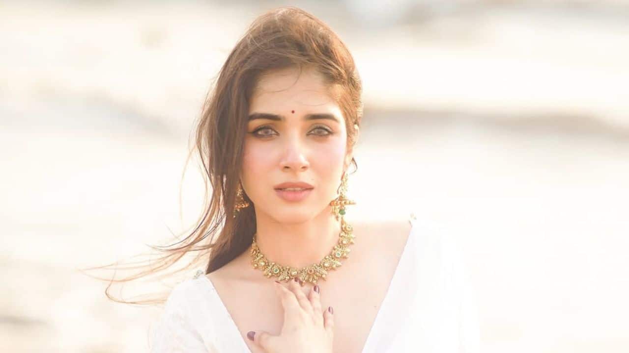<strong>Pratiksha Honmukhe</strong><br />Removed alongside Shehzada Dhami from Yeh Rishta Kya Kehlata Hai, she was a newcomer who, despite being groomed by the production house, reportedly failed to meet the character's performance requirements.