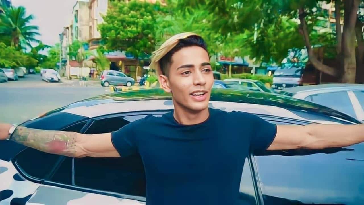 Niece Waidhofer was an American model and influencer known for her sharp wit and direct approach to mental health discussions. She spoke openly about her struggles, refusing to curate a perfect image. She passed away in 2022, and her family later emphasized the importance of compassion and attentiveness in daily interactions. Niece’s memory is a reminder that emotional battles are often invisible and that empathy should be a daily practice, not a rare gesture.