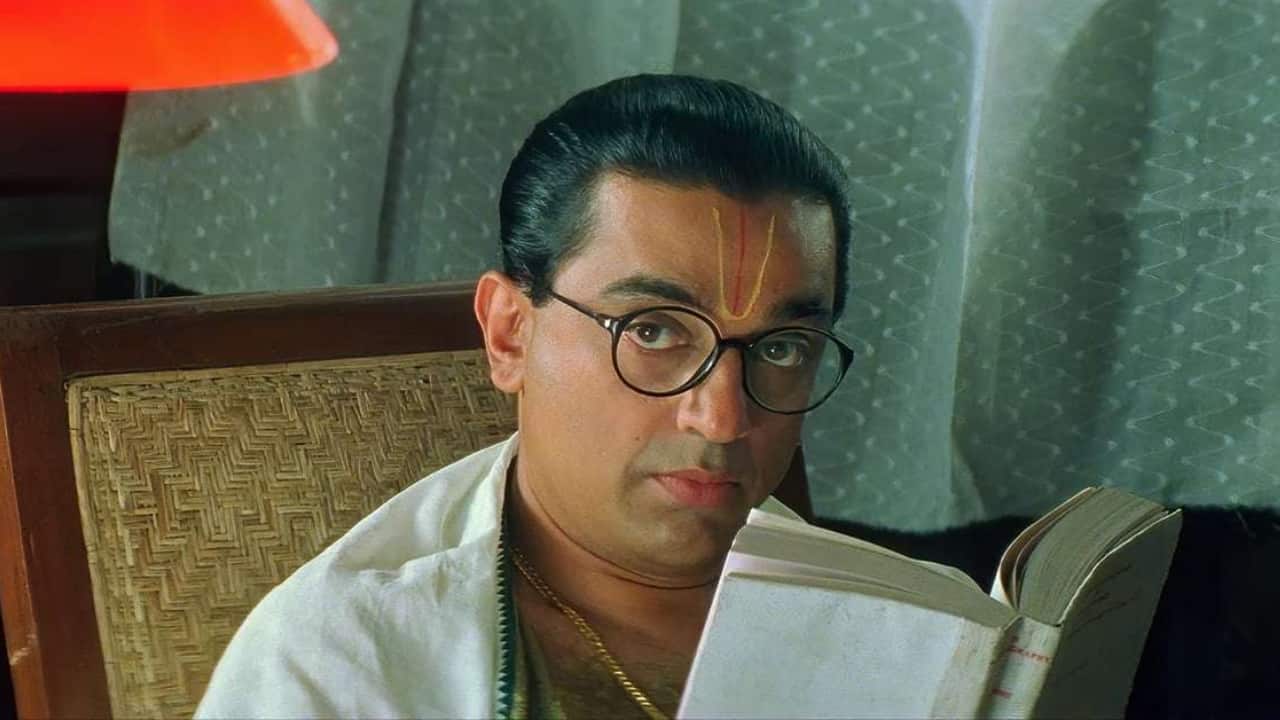 Hey Ram (2000) The 2000 film Hey Ram, which was written and directed by Kamal Haasan, is a masterwork of both writing and filmmaking. The film tells the tale of Saket Ram, an elderly man nearing the end of his life, reflecting on his previous existence and the hardships he endured. The film also features Shah Rukh Khan, Hema Malini, Rani Mukerji, Vasundhara Das, Girish Karnad, and Naseeruddin Shah in the key roles.