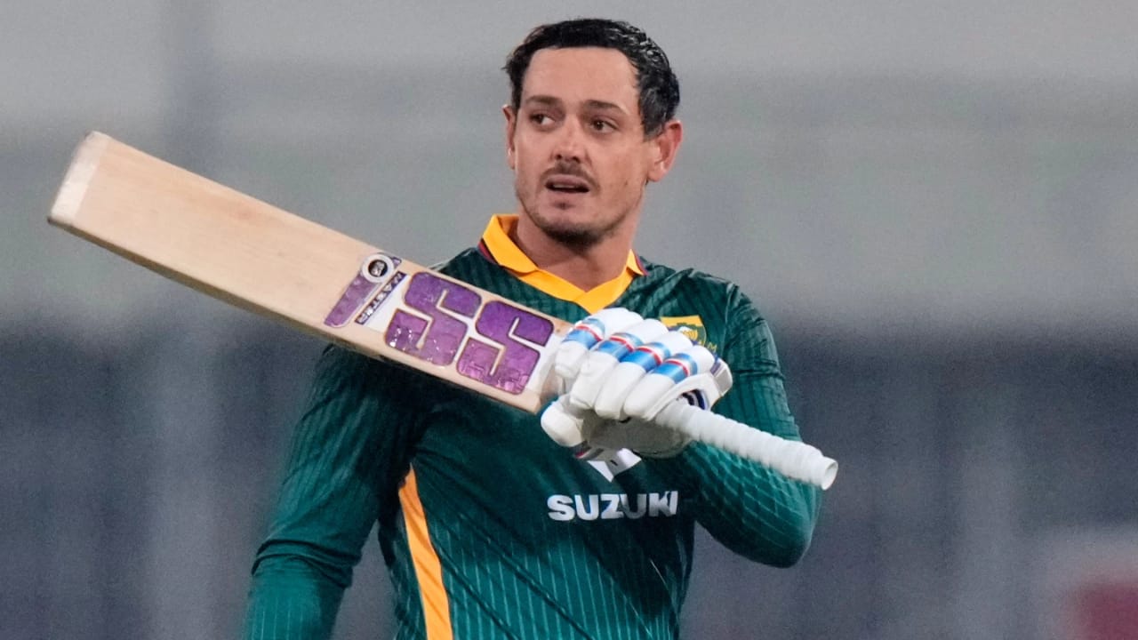 Quinton de Kock revives international career with a century as South Africa thrash Pakistan in second ODI Quinton de Kock revives international career with a century as South Africa thrash Pakistan in second ODI