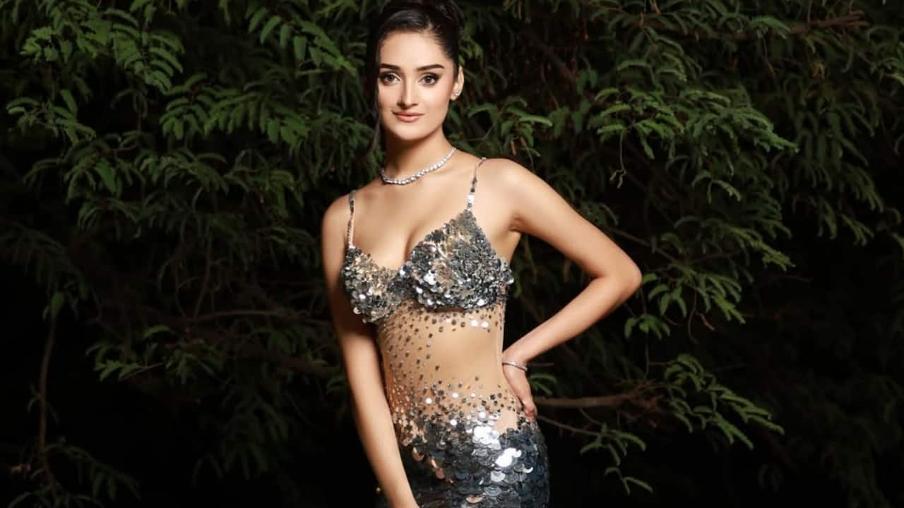Meet Manika Vishwakarma who will be representing India at 74th Miss Universe pageant Meet Manika Vishwakarma who will be representing India at 74th Miss Universe pageant