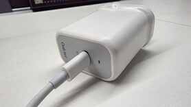 Oakter 65W GaN Charger review: Compact and reliable charging solution