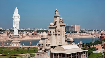 No traffic lights, no gridlock — Kota leads the way as India’s first signal-free city, proving that smart planning can make chaos-free commuting a reality.