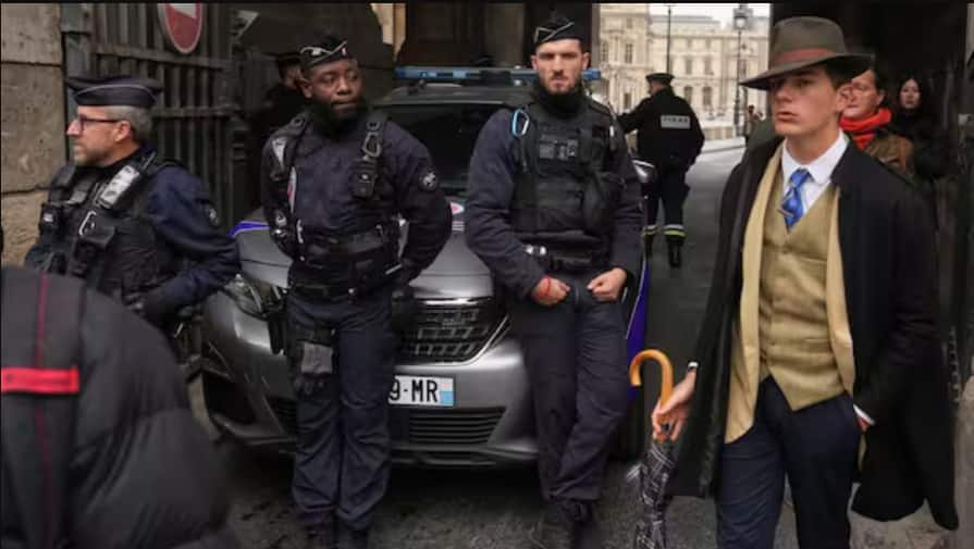 'Fedora man' of Louvre Heist fame: Meet 15-year-old Pedro who went viral overnight 'Fedora man' of Louvre Heist fame: Meet 15-year-old Pedro who went viral overnight