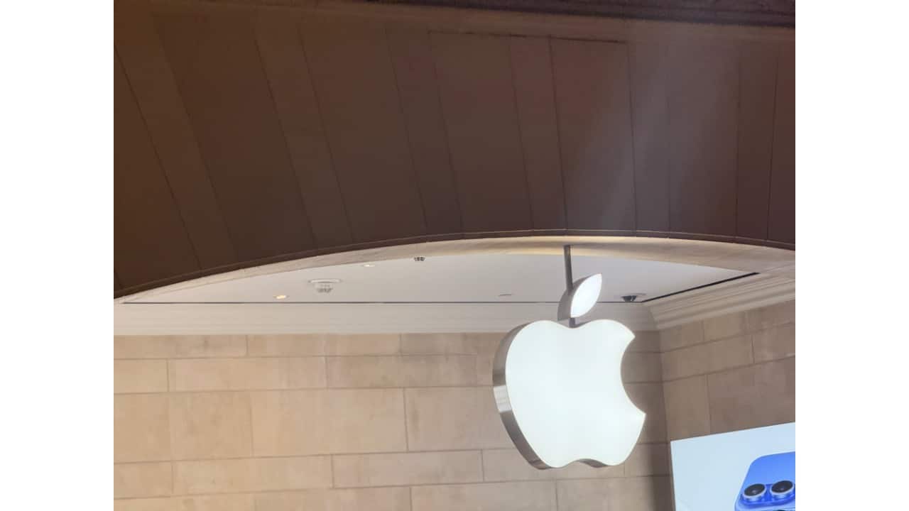 China orders Apple to take down major gay dating apps from its App Store