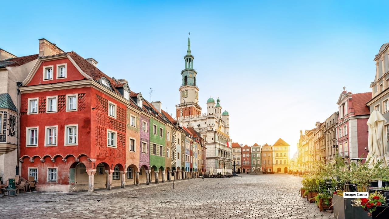 6. Poland – 42.5 Million Ounces Silver is primarily a by-product of copper mining in Poland. KGHM Polska Miedź leads in efficiency, environmental standards, and integration with European markets, ensuring sustainable growth. 6. Poland – 42.5 Million Ounces Silver is primarily a by-product of copper mining in Poland. KGHM Polska Miedź leads in efficiency, environmental standards, and integration with European markets, ensuring sustainable growth.