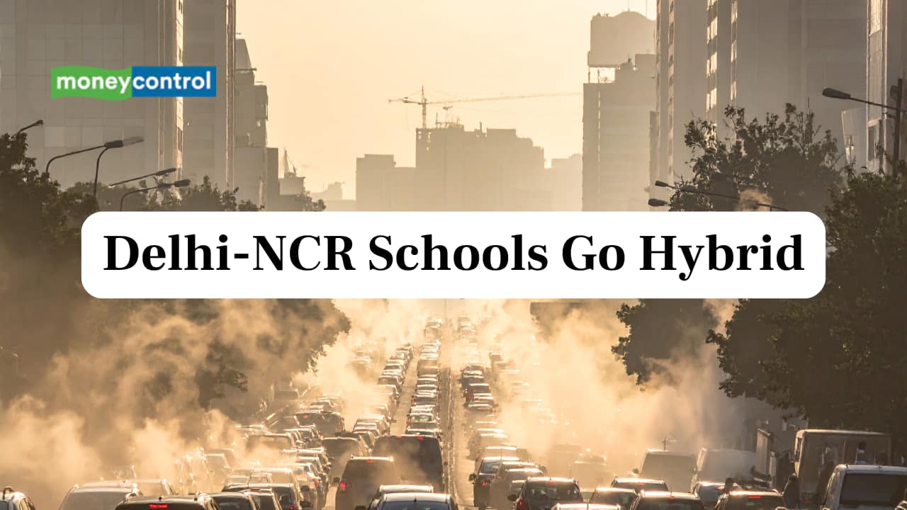 Delhi-NCR Schools Go Hybrid for Classes Up to 5 Amid High Pollution Levels
