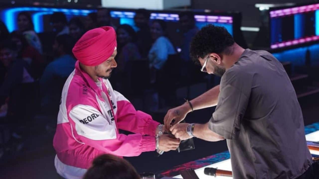 Indian Idol 16: Badshah gives shagun to a contestant for his soulful performance on ‘Ruk Jaa O Dil Deewane’