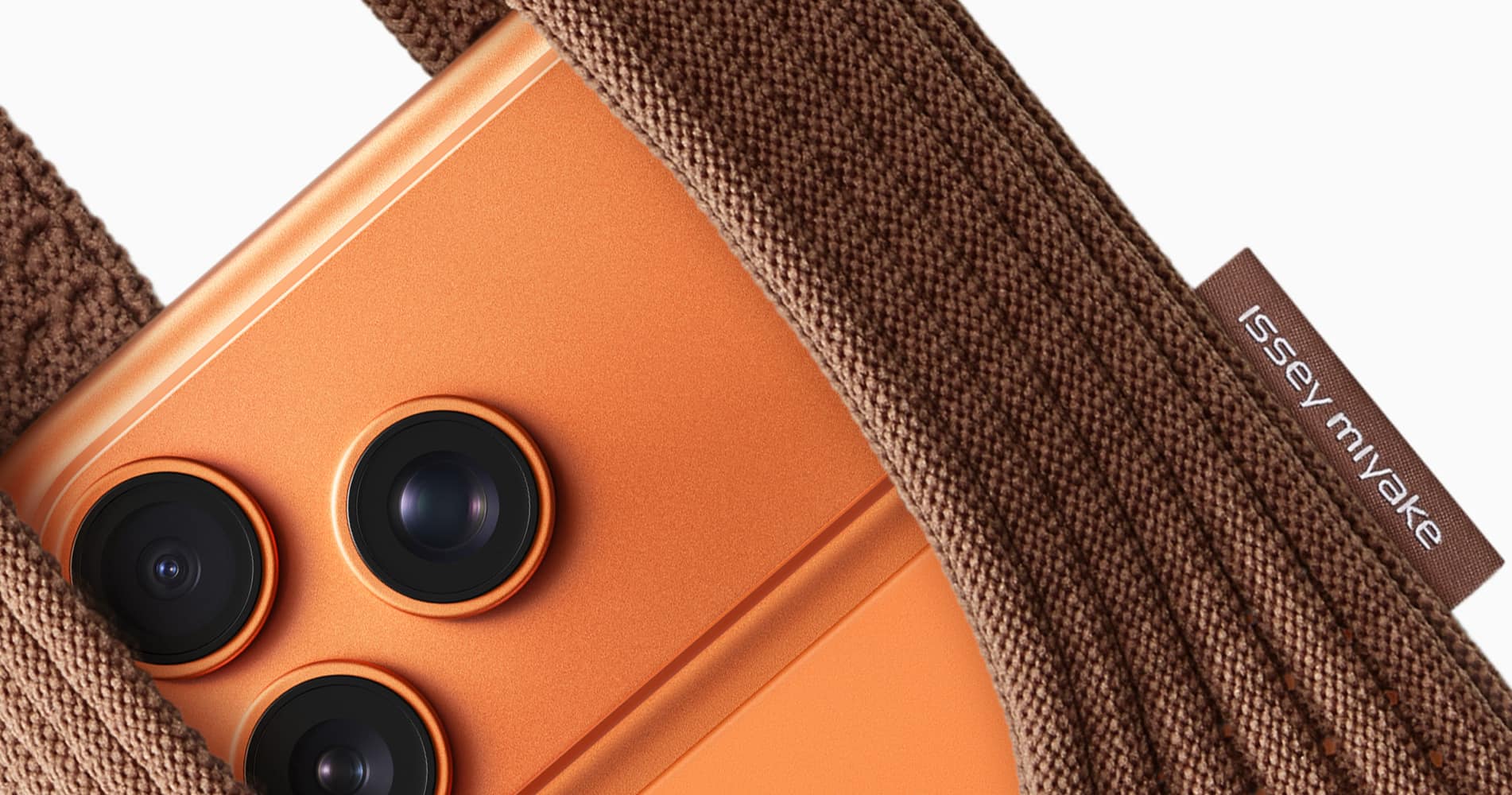 Apple teams up with ISSEY MIYAKE for iPhone Pocket: 5 key things to know