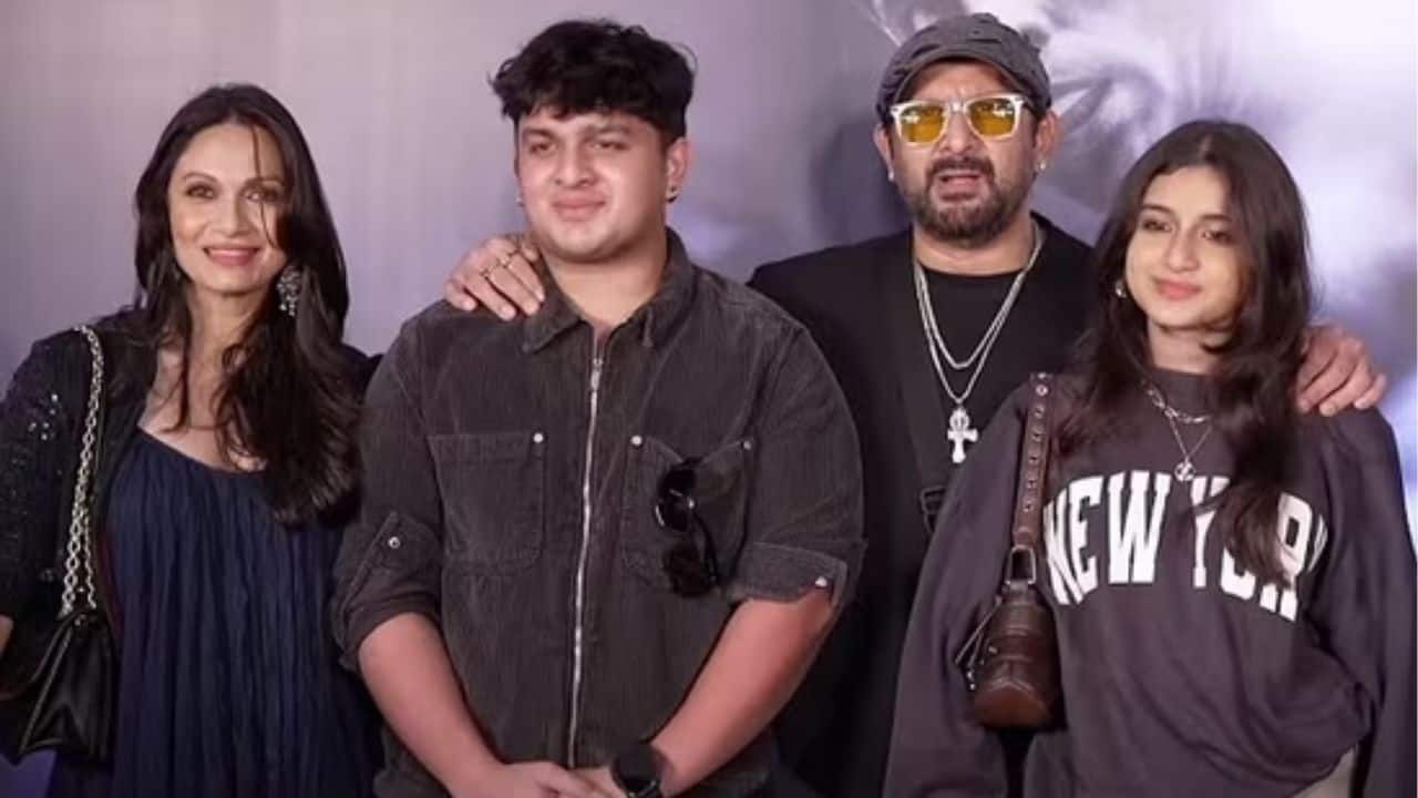 Arshad Warsi talks about his kids entering Bollywood, says "Koi mere bete pe satta kyun lagayega..."