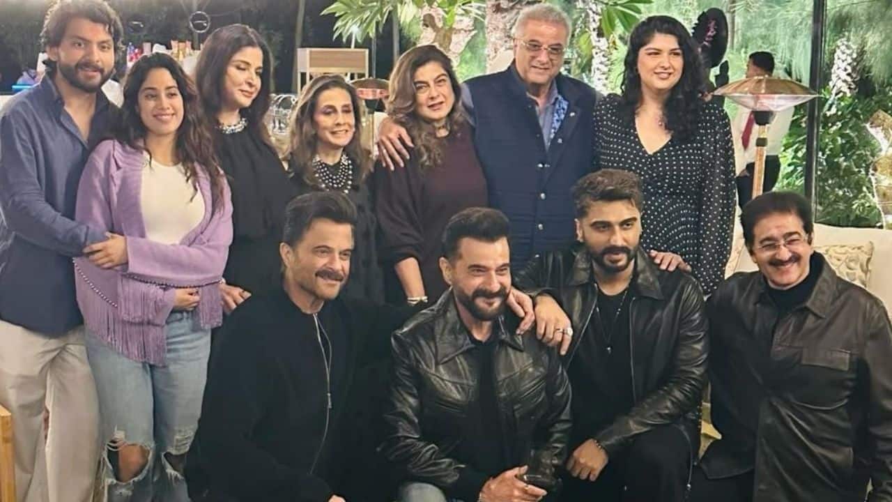 IN PICS: Boney Kapoor rings in his 70th birthday with Janhvi, Anshula, Arjun, Anil Kapoor and Sanjay Kapoor