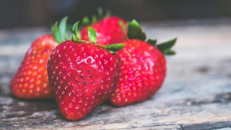 Health benefits of berries: Blueberries, strawberries, and raspberries are excellent sources of antioxidants that help fight against oxidative stress and inflammation (Image: Pexels)