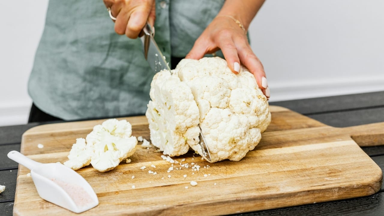 Health benefits of cauliflower: This cruciferous vegetable promotes overall health and is best for your kidneys because of its low potassium concentration (Image: Pexels)