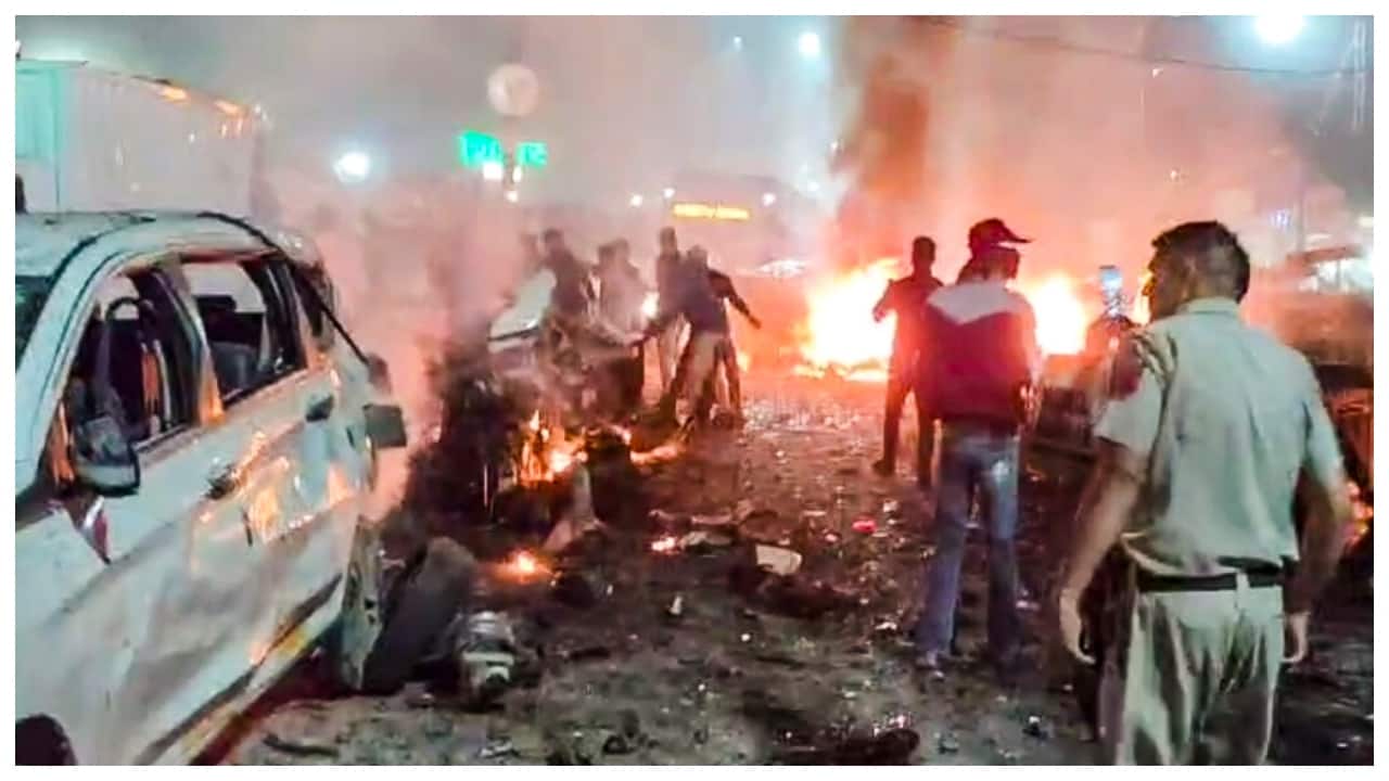 Red Fort blast: Bodies charred beyond recognition, victims' kin identify loved ones through tattoos, torn clothes