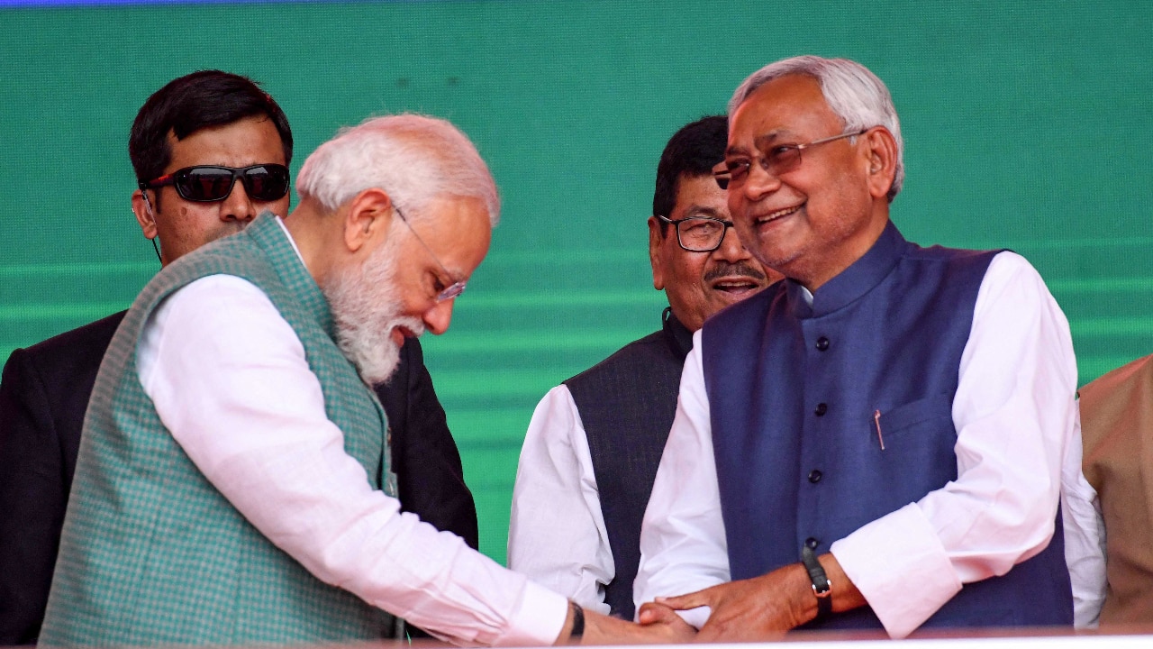 Bihar Election Results Live Updates: Chirag Paswan meets Nitish Kumar, Congress convenes to review loss