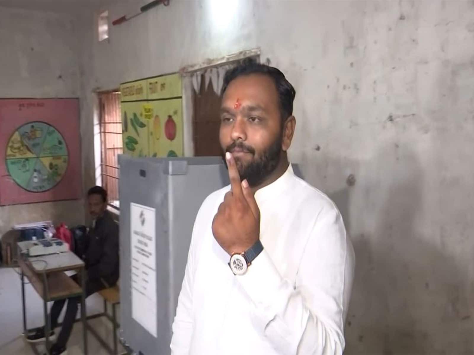 Nuapada by-election result 2025 updates: Jay Dholakia maintains lead with 57,000 votes, BJD's Snehangini Chhuria trailing