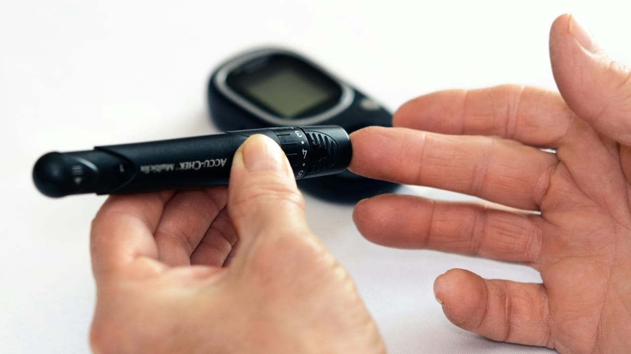 World Diabetes Day 2025: Doctors explain how to manage diabetes safely before it harms your heart, kidneys, and eyes