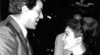 When Dharmendra shared his first pic with Kamini Kaushal