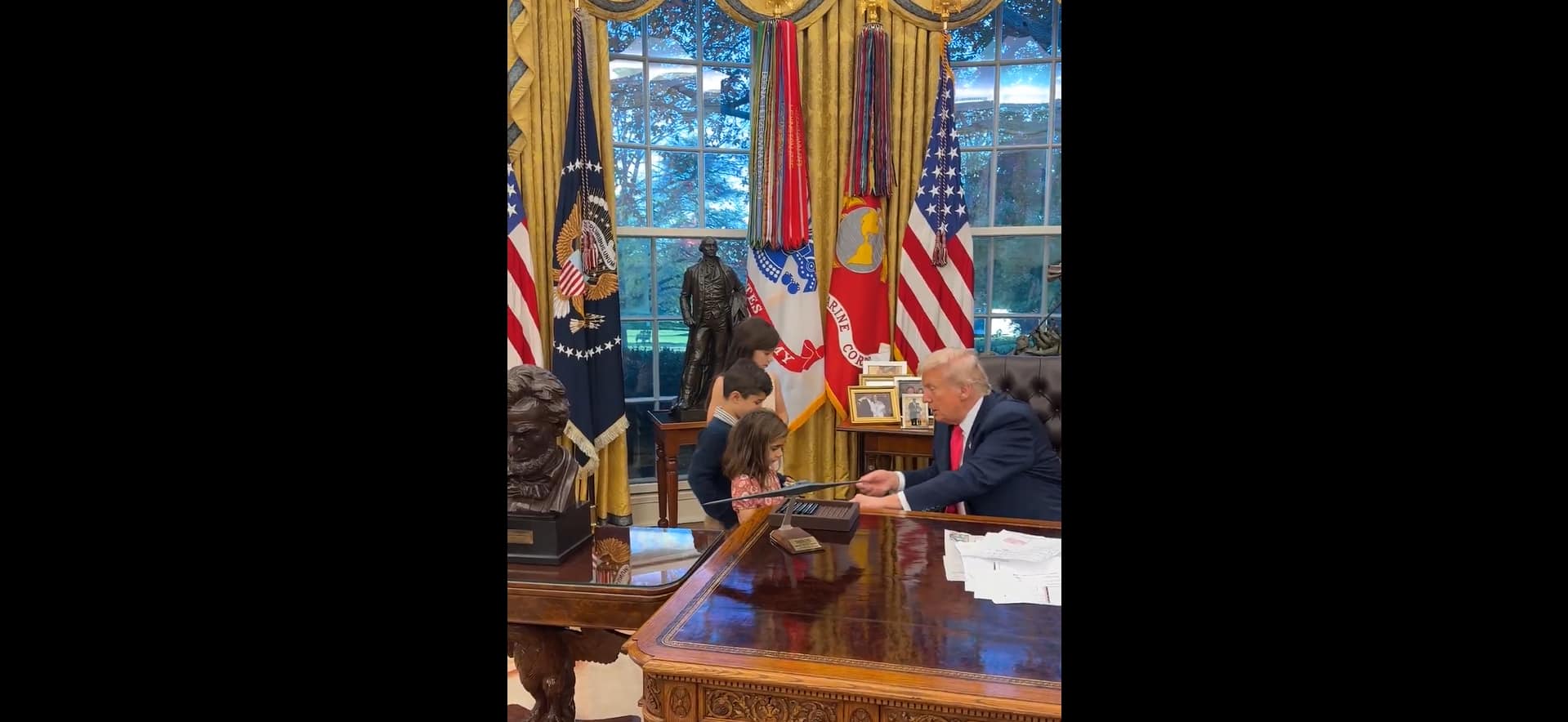 Little boy’s “What’s your name?” moment with Trump takes over the internet