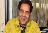 When Dharmendra revealed he never won any award, said, &quot;Silver, golden jubilee hua, maine suit silwane bandh kar diye, socha kaccha pehenke...&quot;