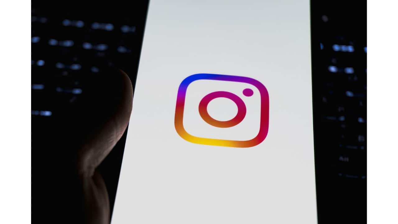 Identity Verification for Accounts Without Personal Photos Some accounts do not contain images of the owner. In these cases, Instagram sends an automated email asking for details such as the email address or phone number used at sign-up and the type of device used originally. Providing accurate information increases your chances of recovering the account quickly.