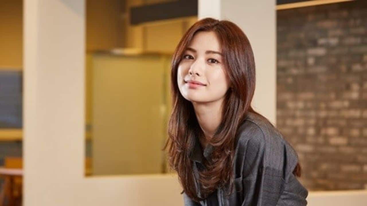 After School's Nana and her mother injured during attempted robbery at their home