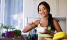 Nutritionist warns against going carb-free; lists benefits and best sources for a healthy diet