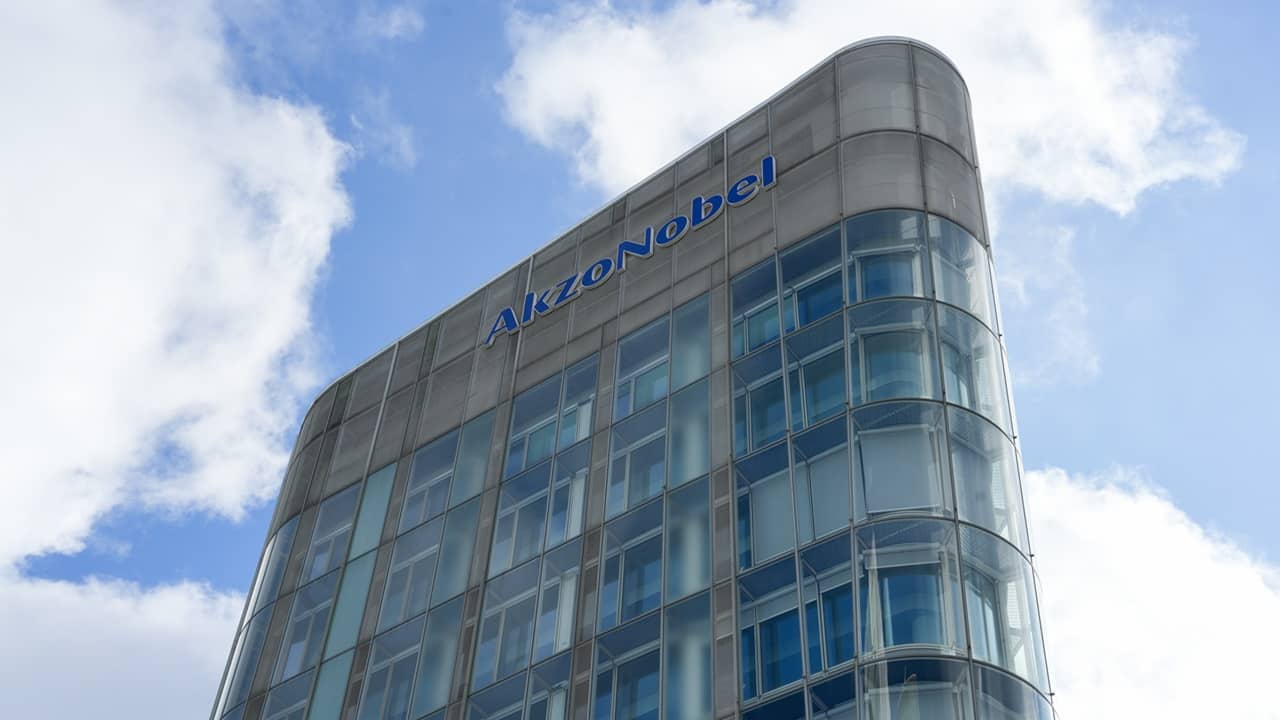 Akzo Nobel to acquire Axalta in $9.2 billion paint deal