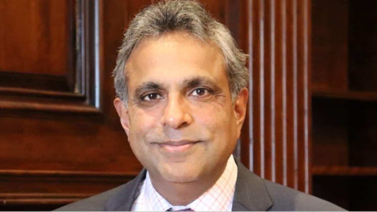 Indian-origin US professor says firms prefer H-1B workers as they are 'cheaper, controllable’
