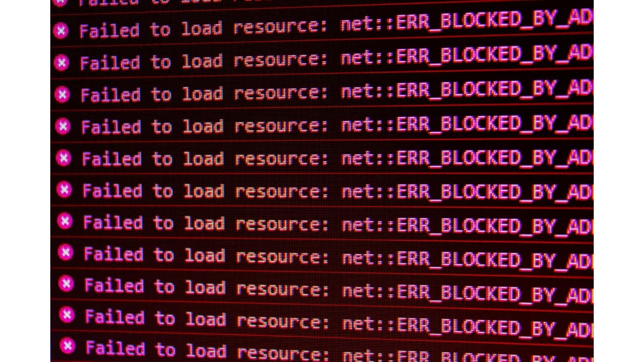 인터넷 장애와 Cloudflare 500 에러를 설명하는 이미지