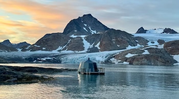 No WiFi, No Crowds, Just You and the Arctic—The Ultimate Remote Airbnb Experience (Image: Airbnb)
