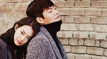 Shin Min Ah and Kim Woo Bin are getting married