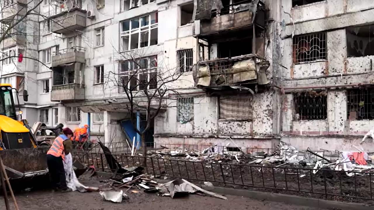 Russian drone strike injures 14 in Dnipro as Geneva pushes for controversial U.S. peace plan