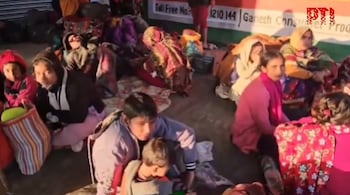 In view of the SIR, a large numbers of Bangladeshi nationals, who had been living in Bengal for over 13 years are now lining up at Hakimpur, a border region between India and Bangladesh in West Bengal, waiting to return to their home country.