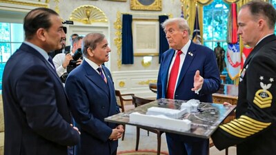 File photo of US President Donald Trump with Pakistani Prime Minister Shehbaz Sharif and Army Chief Asim Munir. 