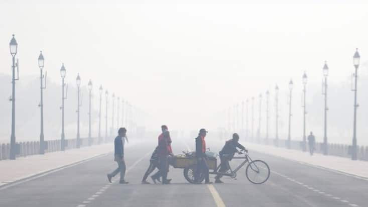 Singapore issues air quality advisory for nationals in Delhi as AQI nears 500