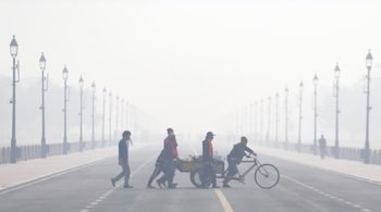 CAQM lifts GRAP Stage III curbs as Delhi's air quality shows slight improvement
