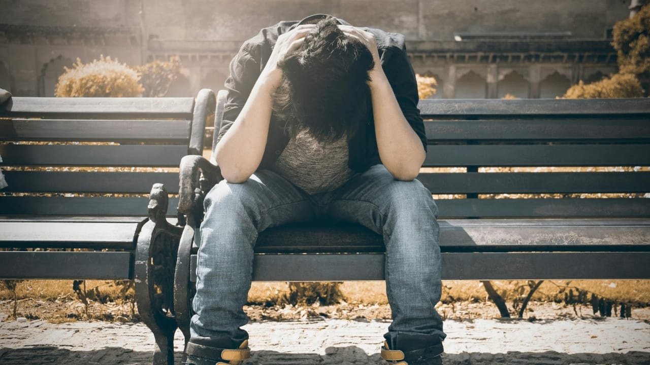 Depression triggered by less sunlight in winter can wreak havoc, therapist suggests how to boot mood, sleep well