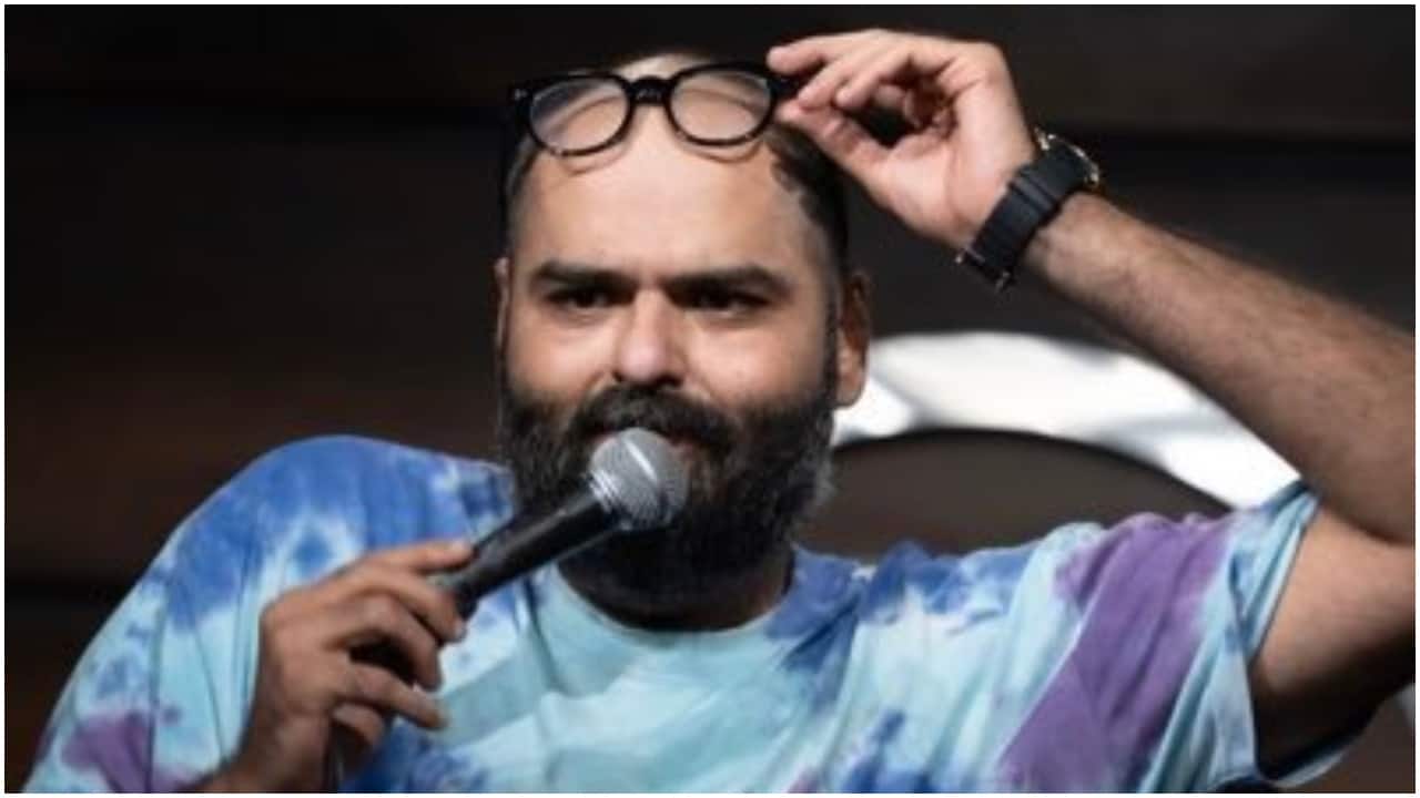 Comedian Kunal Kamra's RSS t-shirt triggers row, BJP leaders warn of police action